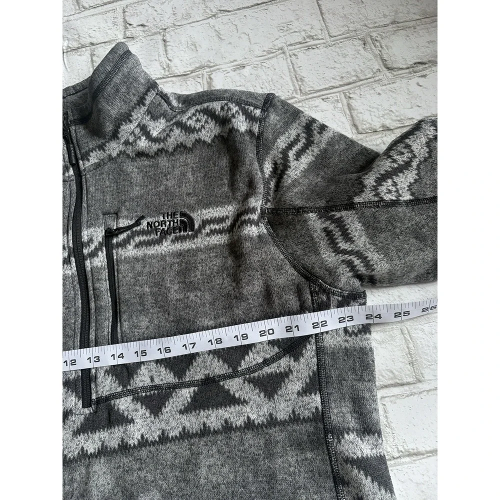 The North Face Mens Gordon Lyons AOP Aztec Fleece Pullover Grey Black XL